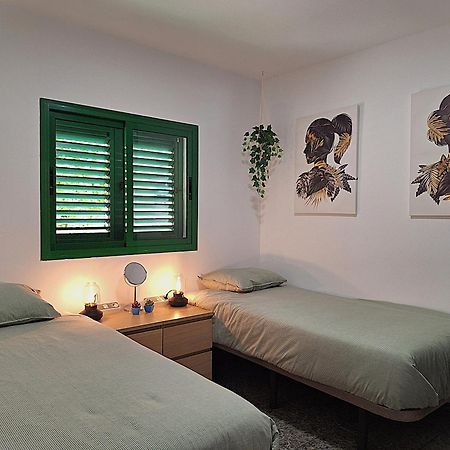 Las Olas Palmeras Apartment Маспаломас Екстериор снимка